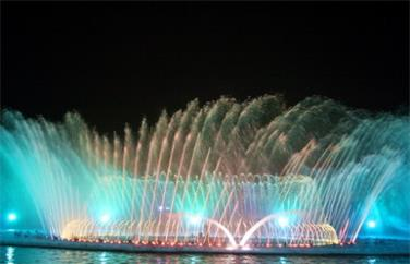 水幕電影播放的原理是什么？
